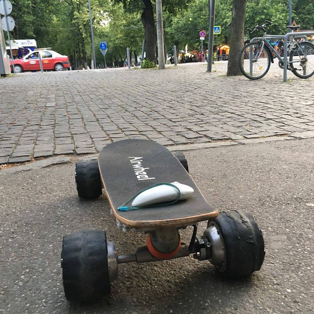 electric skateboard