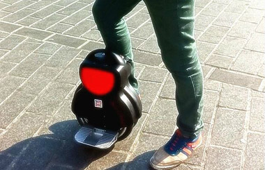 skateboard,Airwheel Q1,2 wheel balance scooter